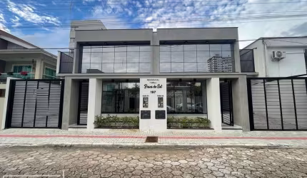 SOBRADO ALTO PADRAO
