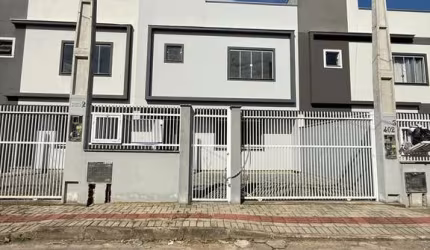 SOBRADO PROXIMO DO MAR EM BARRA VELHA SC