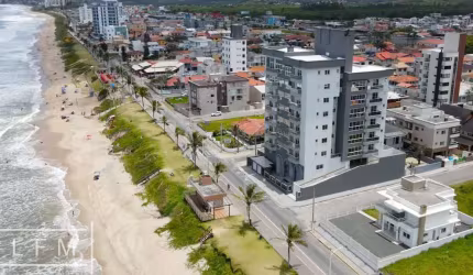 APARTAMENTO FRENTE MAR