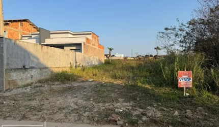 terreno em avenida