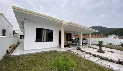 Casa em Alvenaria Toda Mobiliada