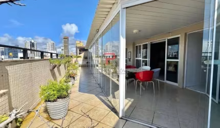 Cobertura pertinho do mar em Manaíra - João Pessoa, PB