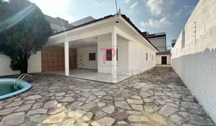 Casa de rua em Jardim Cidade Universitária  -  João Pessoa