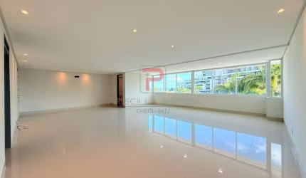 Apartamento VISTA MAR COM 4 SUÍTES a 100m da praia