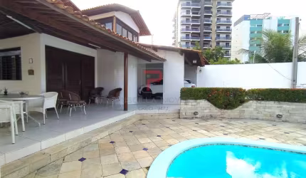 Casa a 70M DO MAR com 4 DORMITÓRIOS no Jardim Oceania