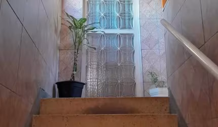 VENDO EXCELENTE APARTAMENTO EM REALENGO
