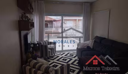 SOBRADO SEMI NOVO TODO EM PISO PORCELANATO, COM 3 DORMITÓRIOS REF 1818