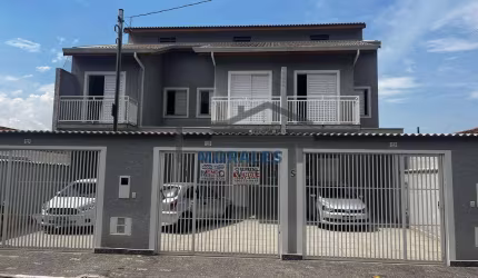 LINDOS SOBRADOS COM 3 DORMITÓRIOS SENDO 1 SUITE REF 1426