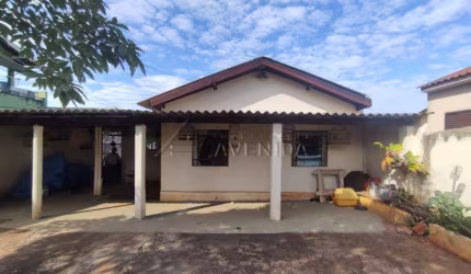 Casa com 3 quartos à venda na Achiro Kawasaki, --, Jardim Tókio, Londrina por R$ 250.000