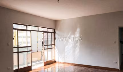 Apartamento com 3 quartos à venda na Avenida Juscelino Kubitschek, --, Vila Ipiranga, Londrina por R$ 380.000