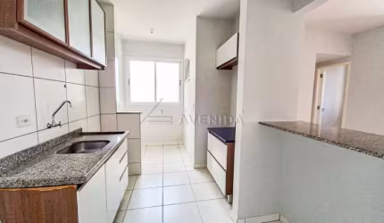 Apartamento com 3 quartos para alugar na José Manoel de Souza, --, Vale dos Tucanos, Londrina por R$ 1.900