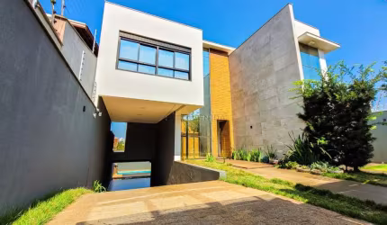 Casa com 12 quartos à venda na Rua Martin Luther King, --, Lago Parque, Londrina por R$ 2.450.000