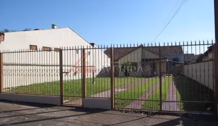 Casa com 3 quartos para alugar na Caiapós, --, Jardim São Paulo, Londrina por R$ 1.400