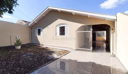 Casa com 3 quartos à venda na Kazutaro Morimitsu, --, Cafezal, Londrina por R$ 330.000