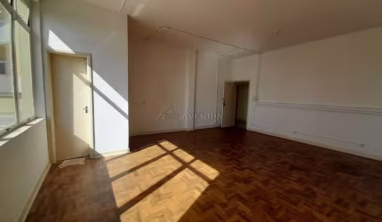 Sala comercial com 1 sala para alugar na Rua Senador Souza Naves, --, Centro, Londrina por R$ 1.000