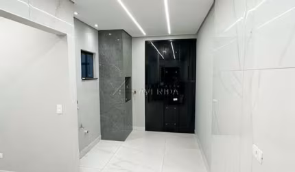 Casa com 3 quartos para alugar na Rua Professora Nícia Silva Rubin, --, Jardim Montecatini, Londrina por R$ 3.000