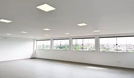 Barracão / Galpão / Depósito com 1 sala para alugar na Rua Augusto Guerino, --, Portal de Versalhes 1, Londrina por R$ 10.000