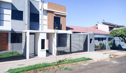 Casa com 3 quartos à venda na Domingos Conrado, --, Colúmbia, Londrina por R$ 490.000