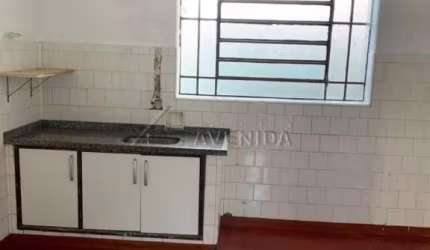 Apartamento com 3 quartos para alugar na Avenida Paraná, --, Centro, Londrina por R$ 1.600