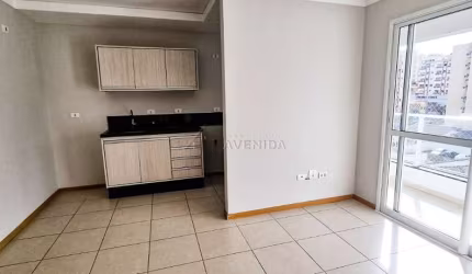 Apartamento com 2 quartos para alugar na Rua Amador Bueno, --, Centro, Londrina por R$ 2.300