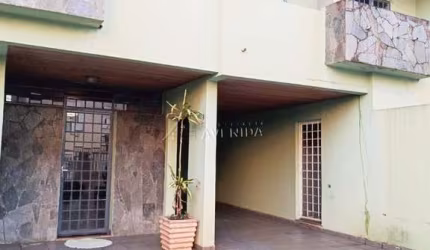 Casa com 4 quartos à venda na Rua Ponta Grossa, --, Dom Bosco, Londrina por R$ 920.000