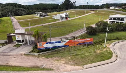 Condomínio Fechado no Coração da Cidade – Lotes de 200m² a 377m² à Venda