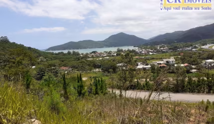 Terrenos à venda na Enseada de Brito, Palhoça–SC