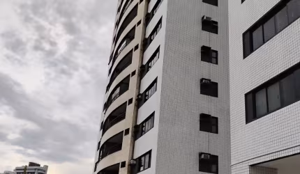 Lindo Apartamento no Aleixo Cond. Palácio das Artes