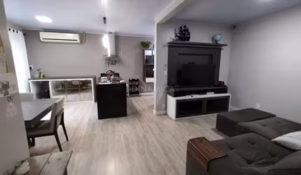 Casa com 3 quartos à venda na Rua Paraguay, 275, Ponta Aguda, Blumenau, 354 m2 por R$ 1.250.000