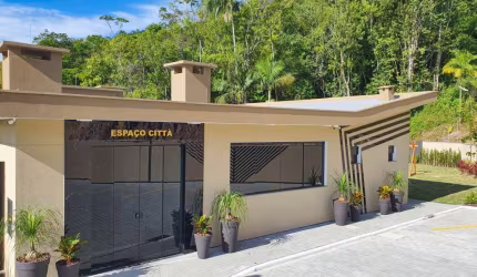 Terreno em condomínio fechado à venda na Rua Fritz Wolfram Neto, Velha, Blumenau por R$ 475.000