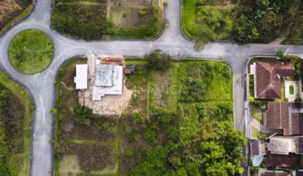 Terreno à venda na Rua Artur Koball, Escola Agrícola, Blumenau por R$ 489.000