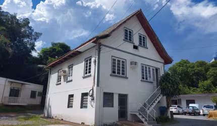 Casa com 6 quartos para alugar no Velha, Blumenau , 244 m2 por R$ 7.000