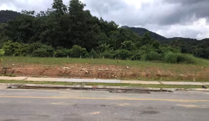 Terreno à venda na Rua Carl Kaun, Velha Central, Blumenau por R$ 235.000