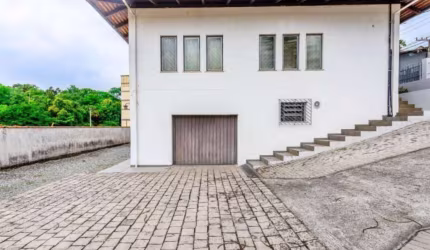 Casa comercial com 5 salas para alugar no Salto do Norte, Blumenau , 210 m2 por R$ 7.000