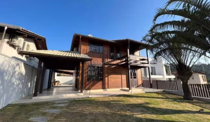Casa com 3 quartos à venda na Evandro Schneider, 76, Santa Terezinha, Gaspar, 104 m2 por R$ 695.000