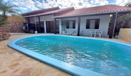 Casa com 3 quartos à venda na Bruno Hildebrand, 393, Velha, Blumenau, 192 m2 por R$ 950.000