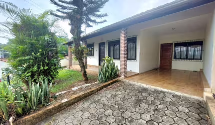 Casa com 3 quartos à venda na Rua Arnoldo Carl, 41, Itoupava Norte, Blumenau, 93 m2 por R$ 500.000