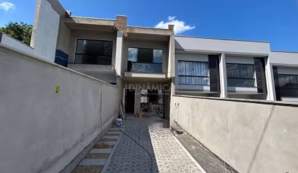 Casa com 2 quartos à venda na Henrique Bauler, 252, Velha, Blumenau, 90 m2 por R$ 489.000