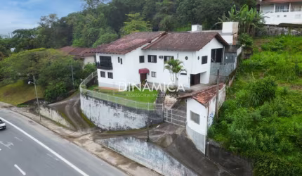Casa com 4 quartos à venda na Rua São Paulo, 1885, Itoupava Seca, Blumenau, 347 m2 por R$ 1.990.000