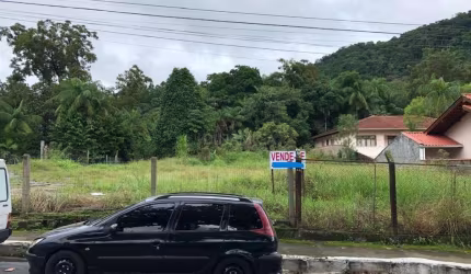 Terreno à venda na Rua Carl Kaun, Velha Central, Blumenau por R$ 900.000