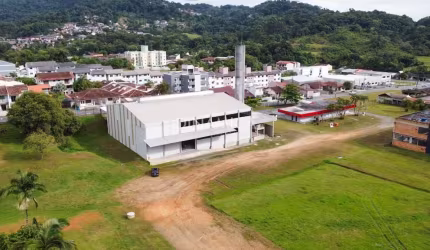 Barracão / Galpão / Depósito para alugar no Velha Central, Blumenau , 1050 m2 por R$ 15.000