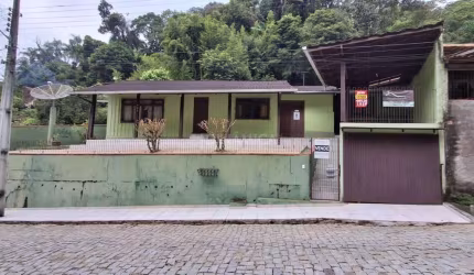 Casa com 2 quartos à venda na Rua União da Vitória, 191, Valparaíso, Blumenau, 191 m2 por R$ 330.000