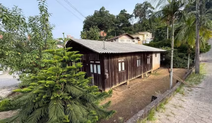Terreno à venda na Rua Thomé Venera dos Santos, 214, Escola Agrícola, Blumenau por R$ 300.000