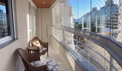Apartamento  com 3 dorm. (1 suite) 2 VG de garagem
