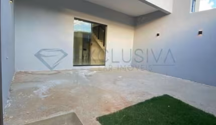 Casa para Venda em Santa Luzia, Novo Centro, 2 dormitórios, 1 suíte, 2 banheiros, 2 vagas