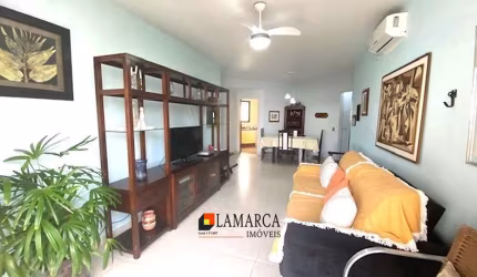 Apartamento c/  3 dts. a venda em Guaruja