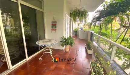 Apartamento de 3 dts. a venda no Guaruja.