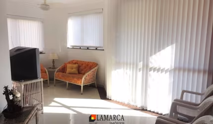 a venda de imóvel com 3 quartos no Guarujá