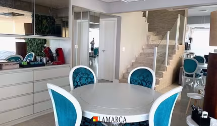 Apartamento de 4 dormitórios a venda em Guaruja