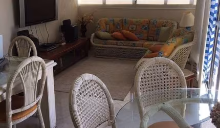 Cobertura a venda em Guaruja